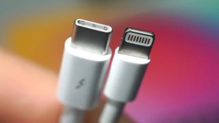 MEPs vote for universal charging cable for mobiles